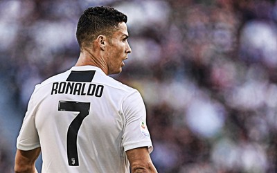 利来动态-库尔图瓦庆祝